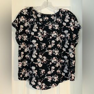 Banana Republic Floral Shirt - Small
